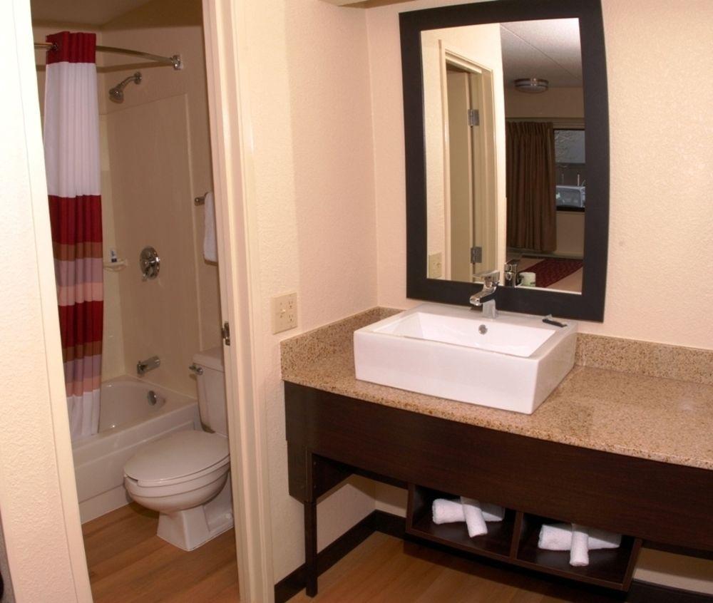 Red Roof Inn Plus+ Atlanta - Buckhead Druid Hills Εξωτερικό φωτογραφία